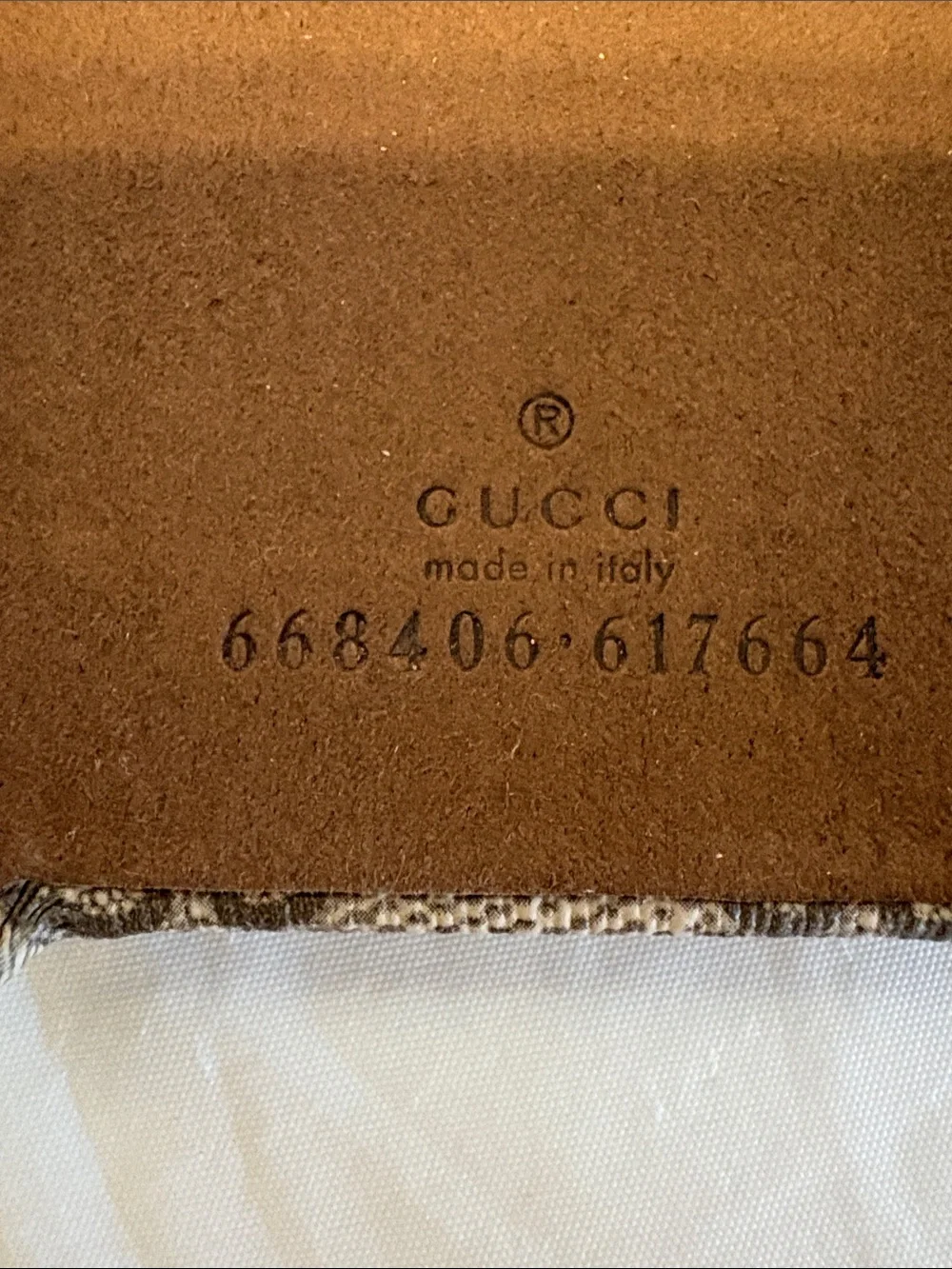 Gucci I Phone 12 Case - Picture 3 of 8